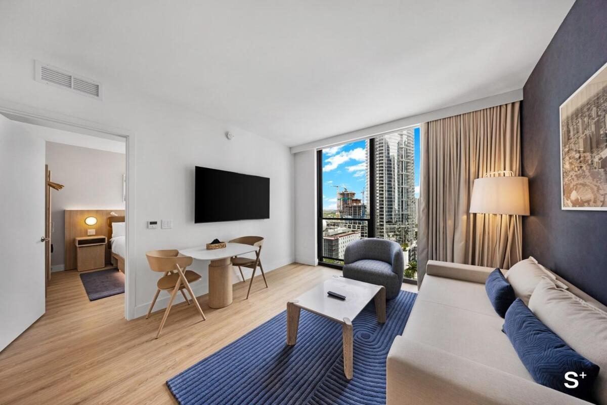 Locanda Chic Downtown 1br With Stunning Skyline Views *