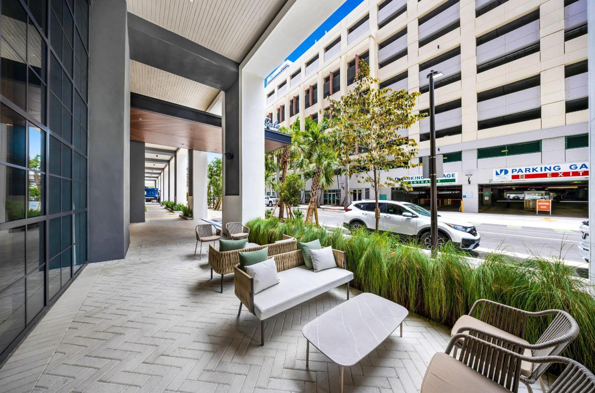 Locanda Chic Downtown 1br With Stunning Skyline Views