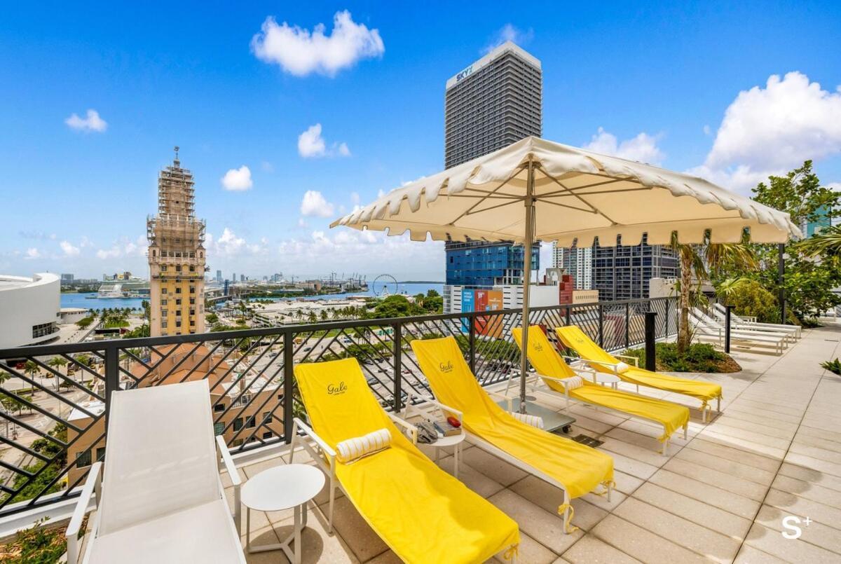 Locanda Chic Downtown 1br With Stunning Skyline Views
